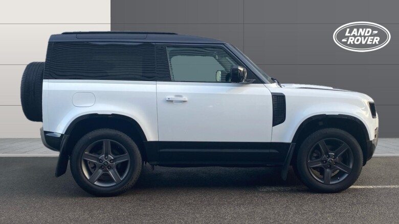 Land Rover Defender 3.0 D250 X-Dynamic SE 90 3dr Auto Diesel Estate